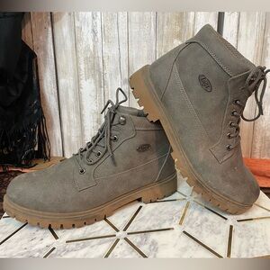 Lugz Women’s Mantle Mid Boot size 11